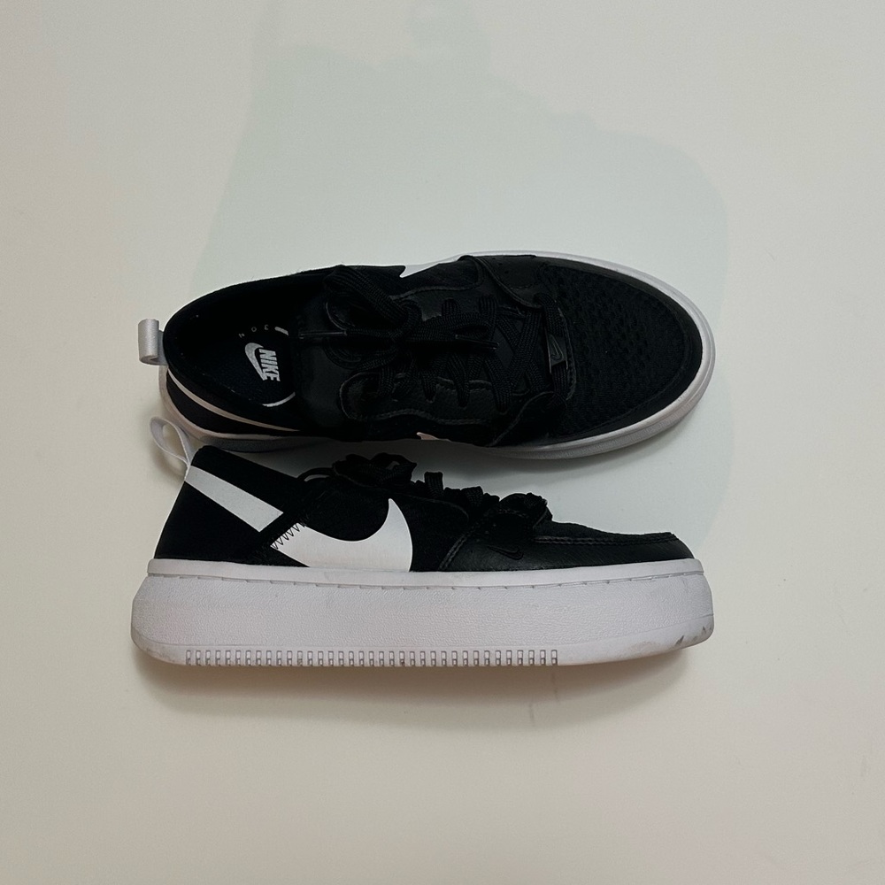 Womens court vision alta sneakers